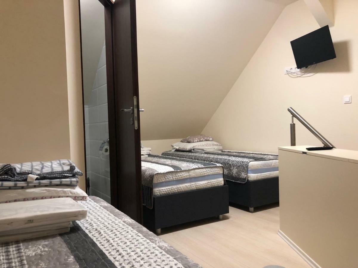 Aparthotel Beachfront Studio Apartman Balatonfůzfő Exteriér fotografie