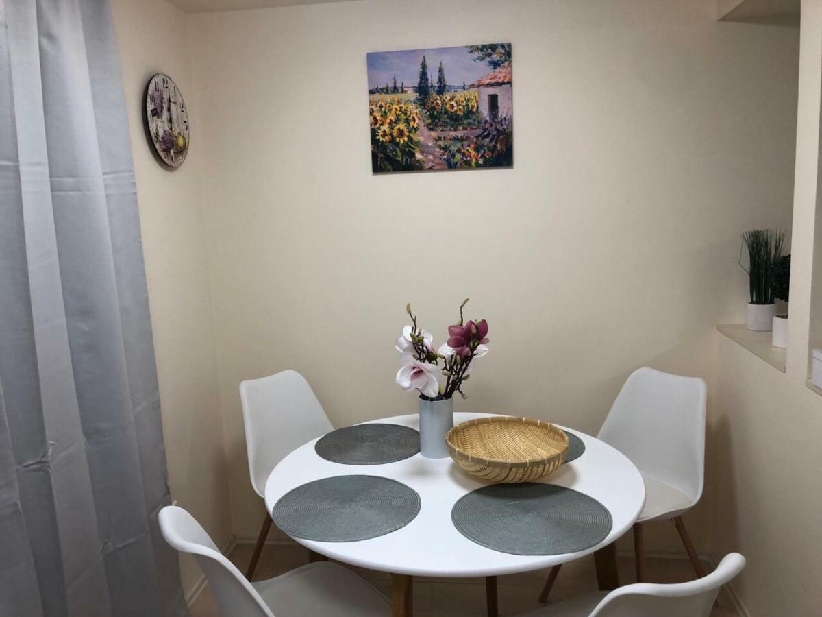 Aparthotel Beachfront Studio Apartman Balatonfůzfő Exteriér fotografie
