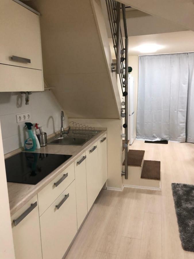 Aparthotel Beachfront Studio Apartman Balatonfůzfő Exteriér fotografie